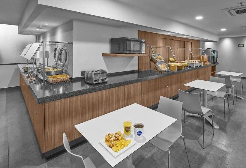 酒店 City Express By Marriott Ciudad Juárez