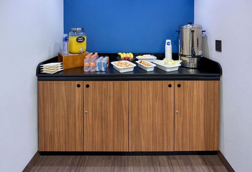 酒店 City Express By Marriott Ciudad Juárez