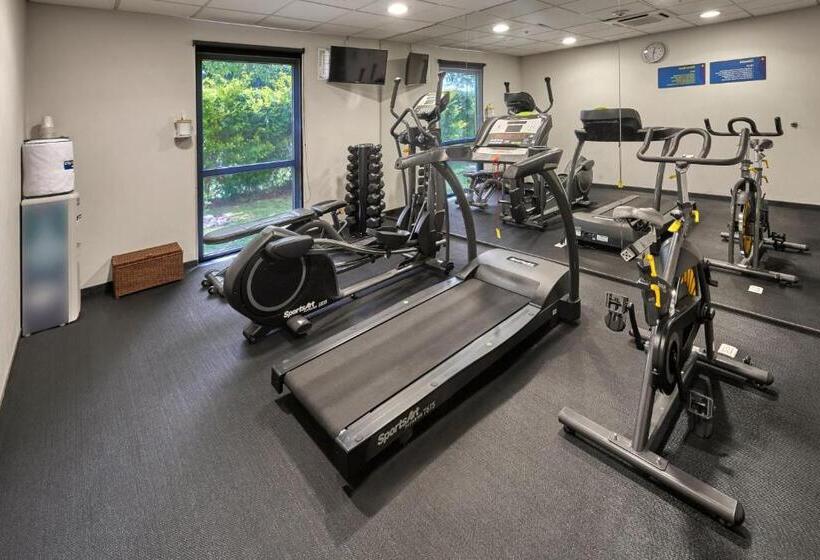 בית מלון כפרי City Express By Marriott Monterrey Santa Catarina