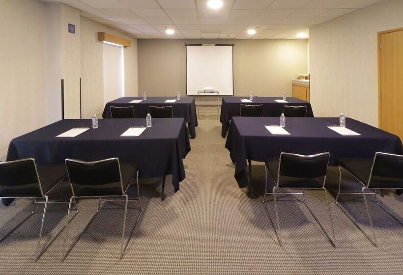 هتل City Express By Marriott Nuevo Laredo