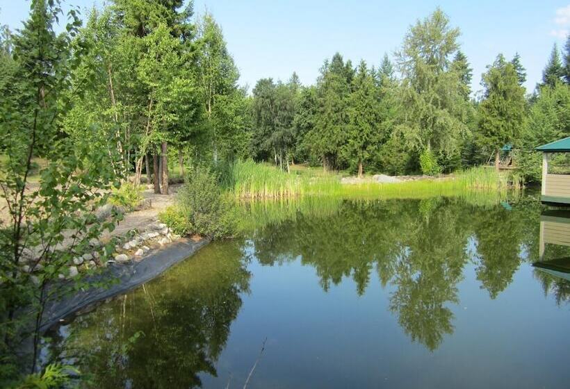 בית מלון כפרי Clearwater Valley Resort