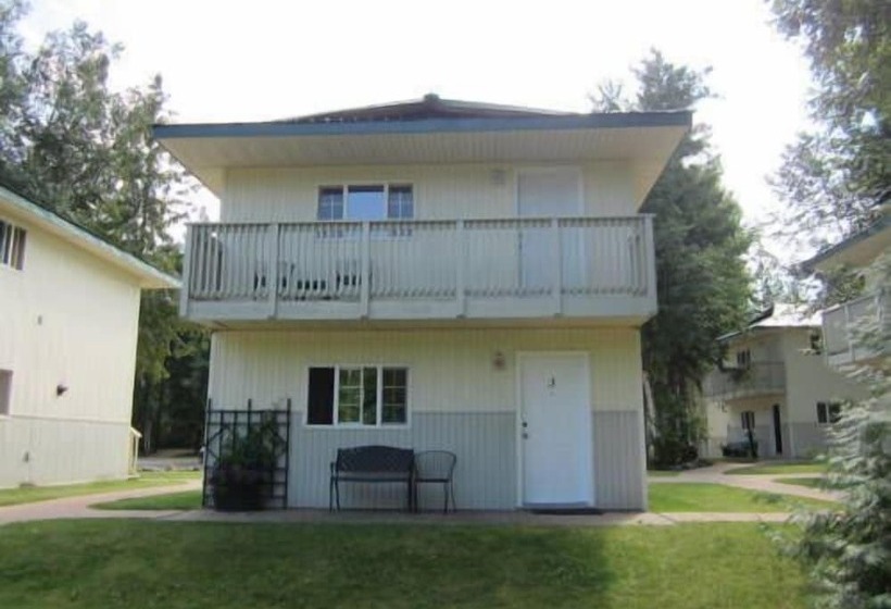 בית מלון כפרי Clearwater Valley Resort