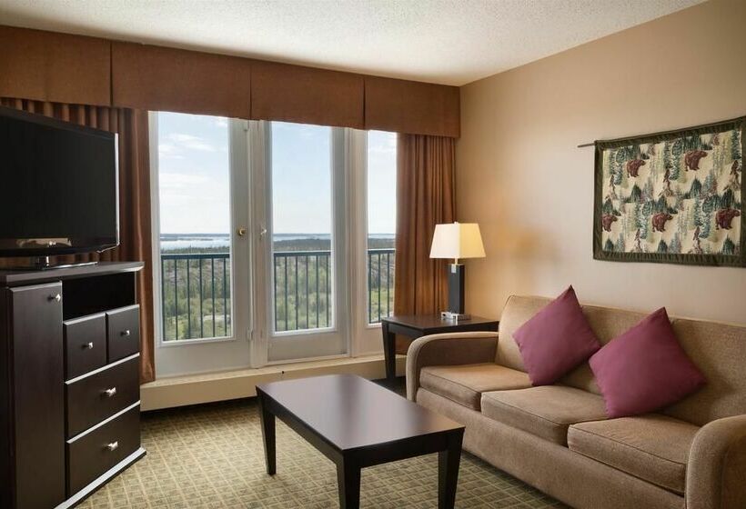 فندق Coast Fraser Tower