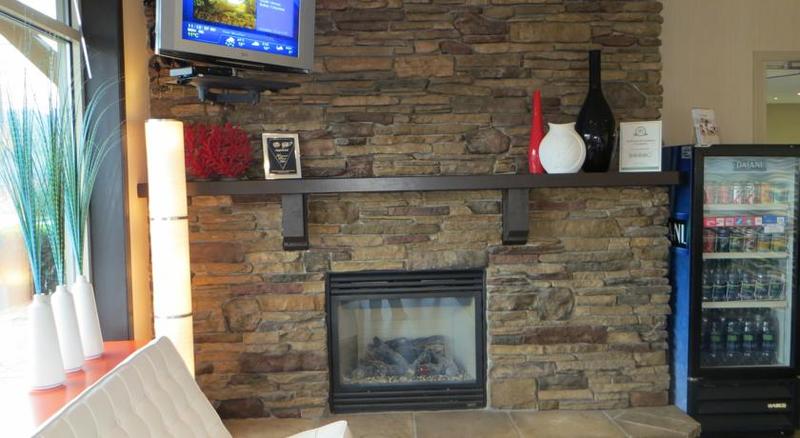 בית מלון כפרי Coast Osoyoos Beach