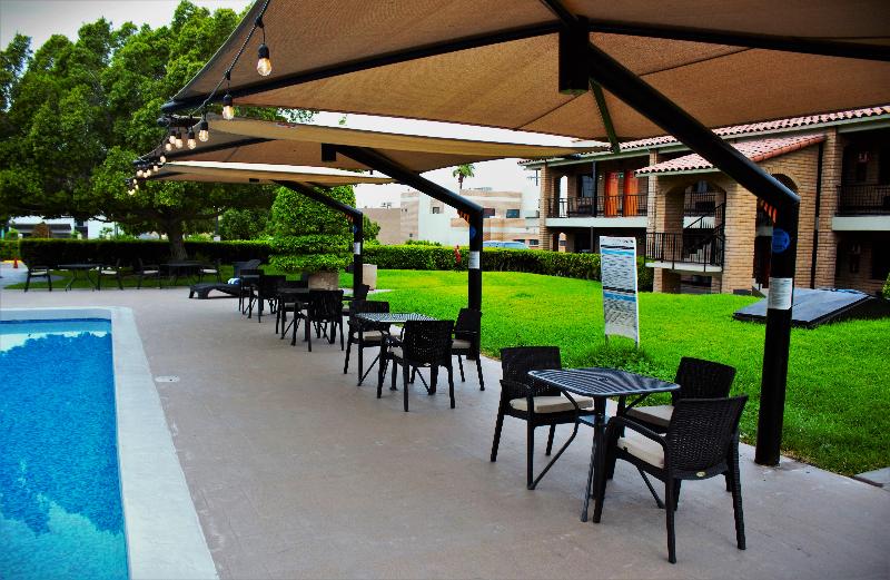 Отель Colonial Mexicali