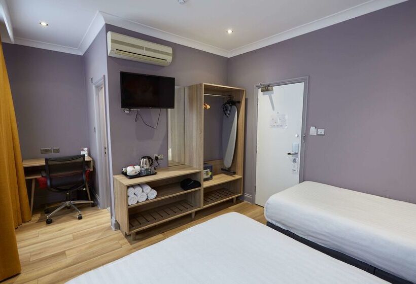 Отель Comfort Inn Victoria