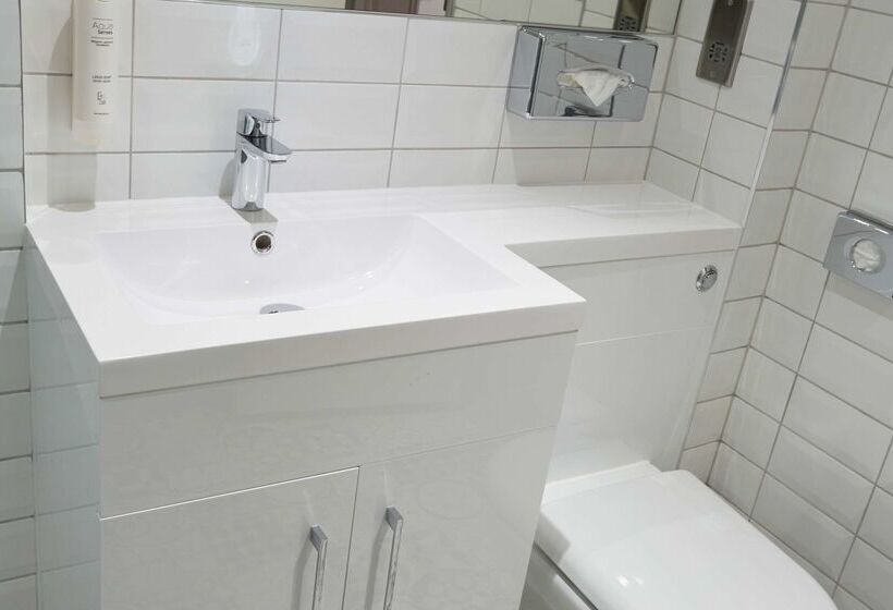 Отель Comfort Inn Victoria