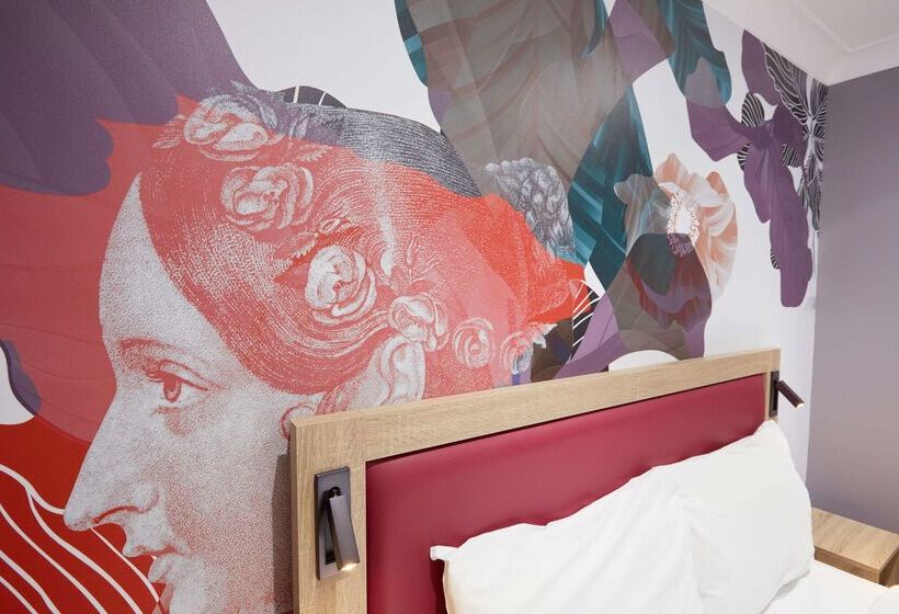 هتل Comfort Inn Victoria