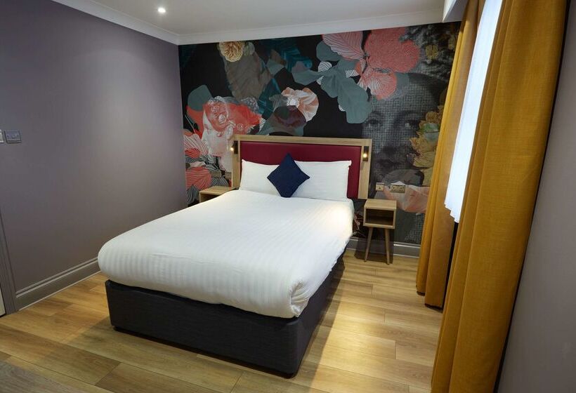 Отель Comfort Inn Victoria