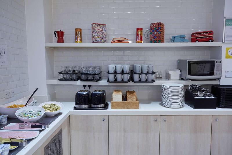 Отель Comfort Inn Victoria