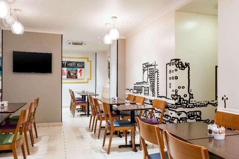 Отель Comfort Inn Victoria