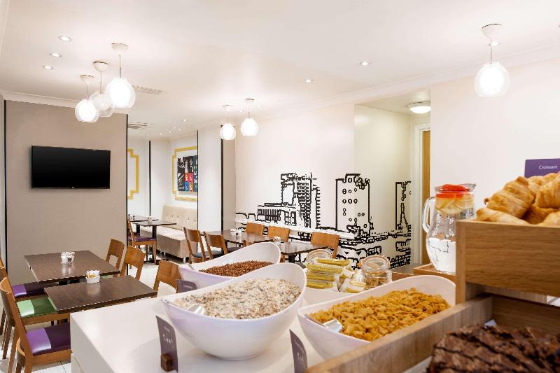 Отель Comfort Inn Victoria