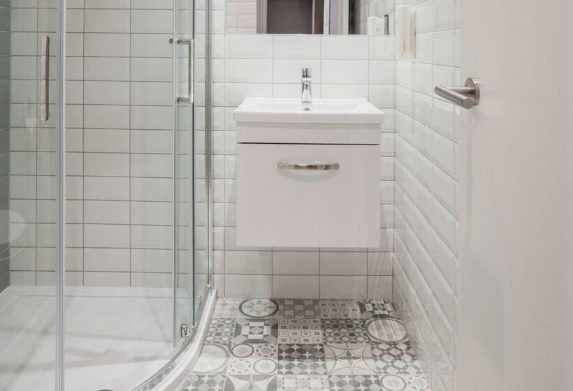 Отель Comfort Inn Victoria