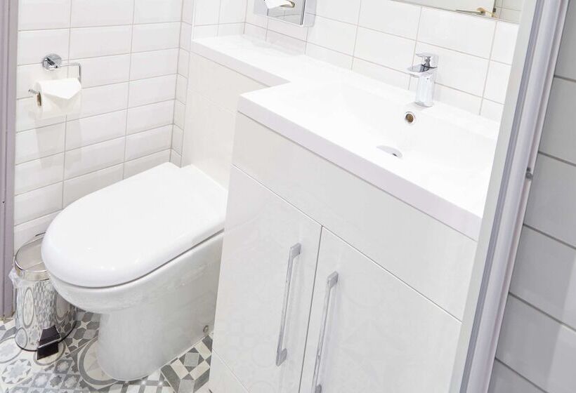 Отель Comfort Inn Victoria