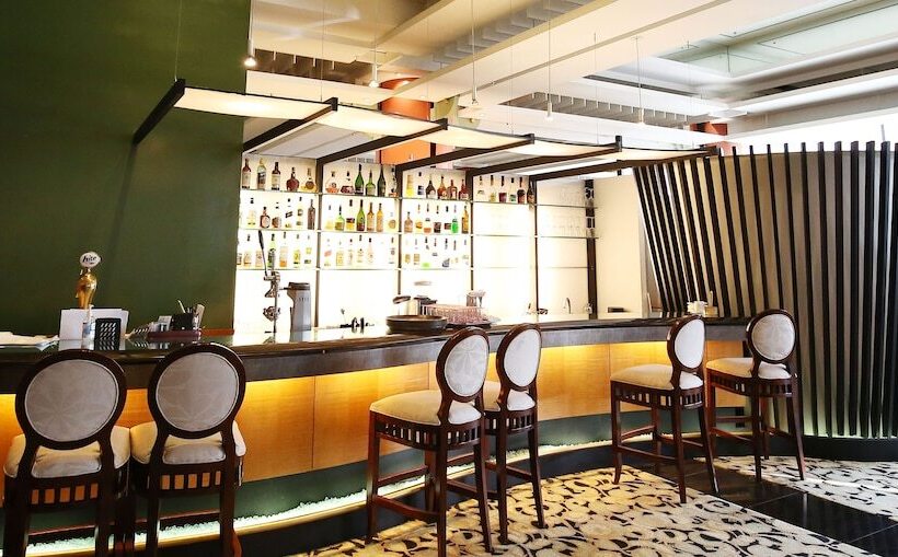 Commodore Hotel Gyeongju