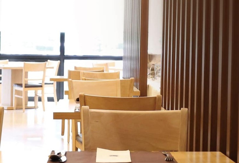 Commodore Hotel Gyeongju