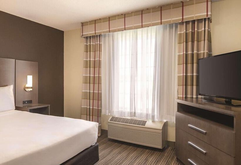 فندق Country Inn & Suites By Radisson, Albert Lea, Mn