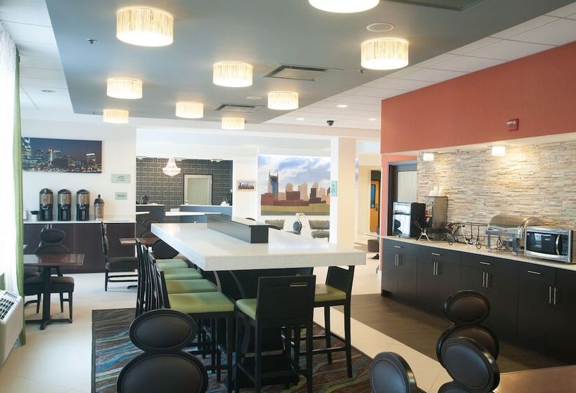 호텔 Country Inn & Suites By Radisson, Nashville Airport, Tn