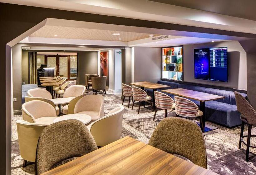 ホテル Crowne Plaza Manchester Airport, An Ihg