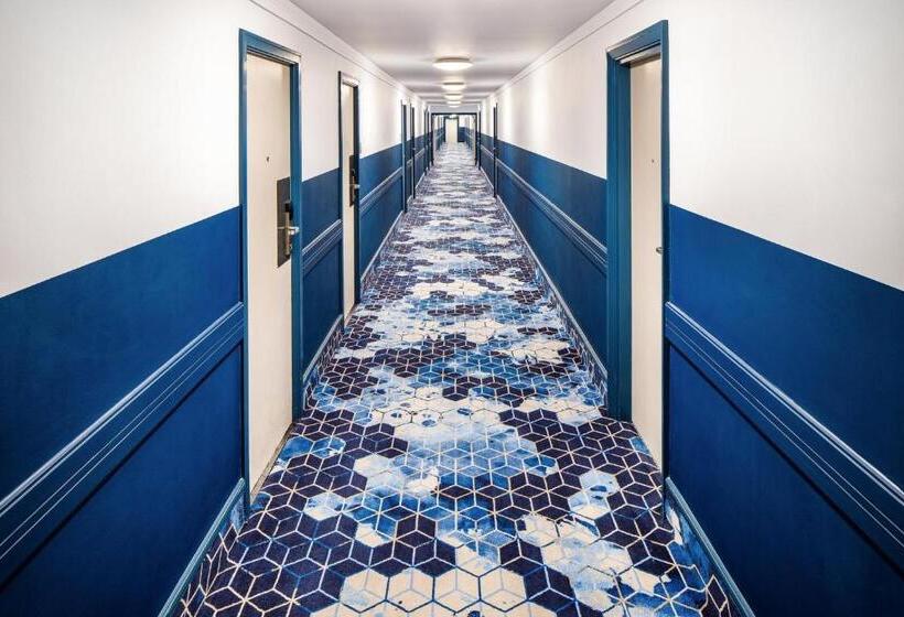 ホテル Crowne Plaza Manchester Airport, An Ihg