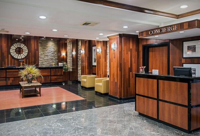 호텔 Crowne Plaza Newark Airport, An Ihg