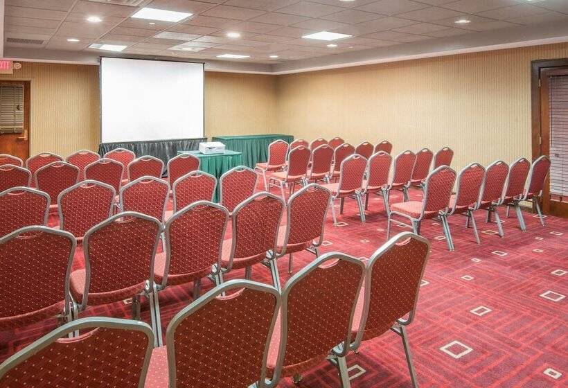 호텔 Crowne Plaza Newark Airport, An Ihg