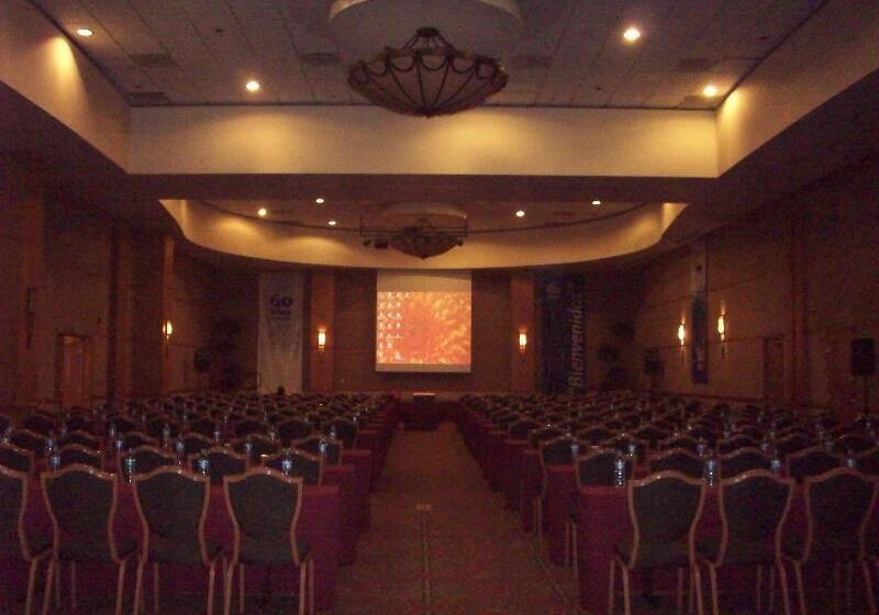 בית מלון כפרי Crowne Plaza Torreon, An Ihg