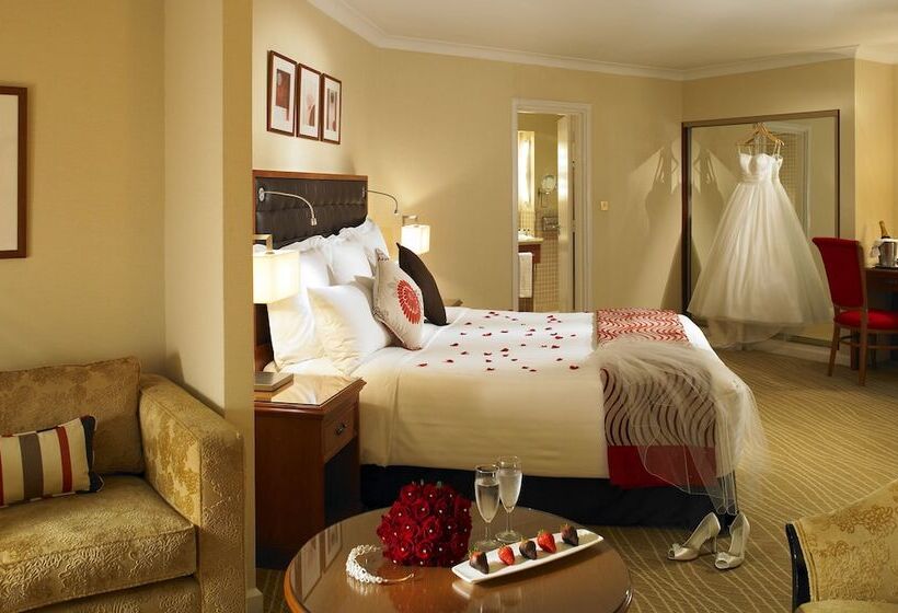 Delta Hotels By Marriott Waltham Abbey