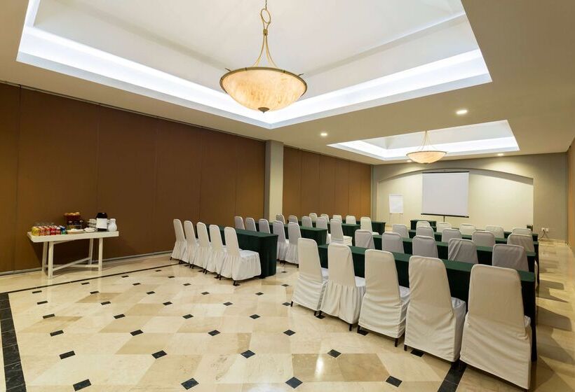 Doubletree By Hilton Hotel Veracruz