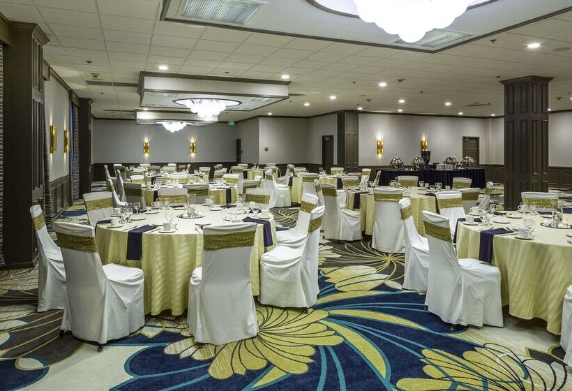 Doubletree By Hilton Hotel Wilmington