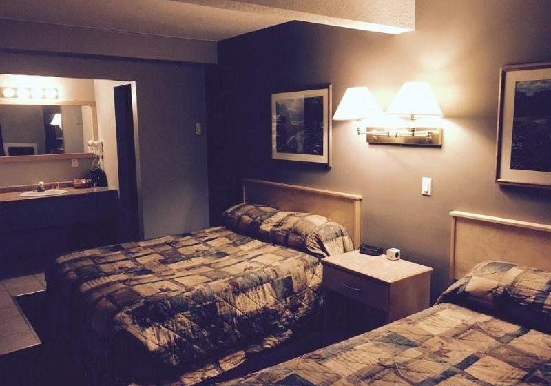 Отель Econo Lodge