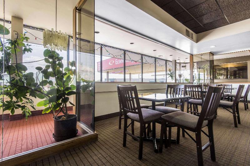 فندق Econo Lodge