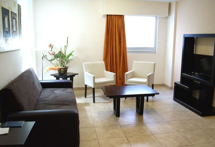 בית מלון כפרי El Dorado