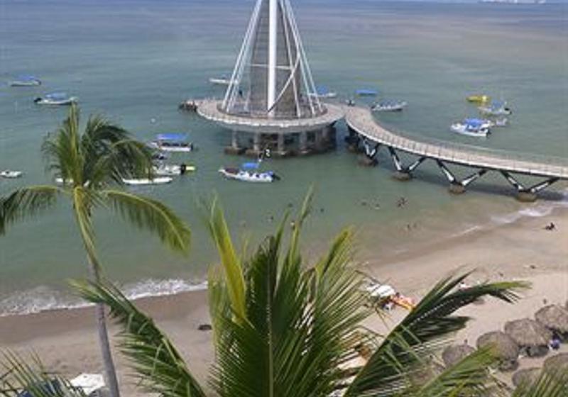Emperador Vallarta Beachfront Hotel And Suites
