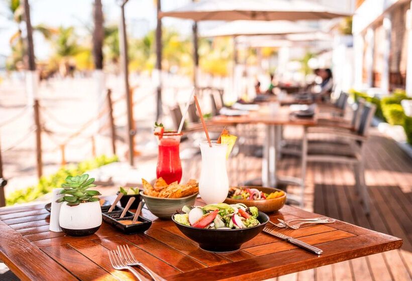 فندق Emporio Acapulco