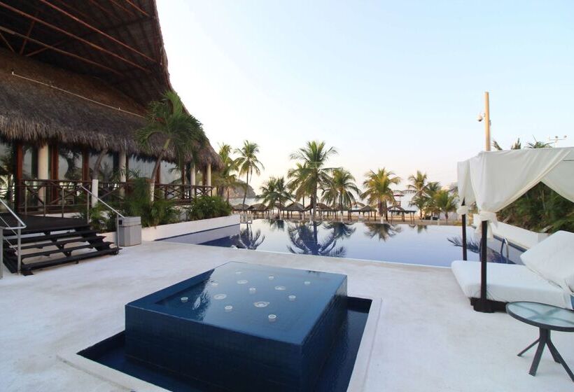 فندق Emporio Acapulco