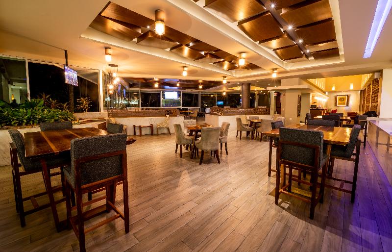 فندق Emporio Acapulco