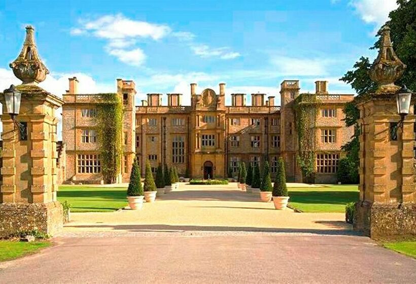 בית מלון כפרי Eynsham Hall