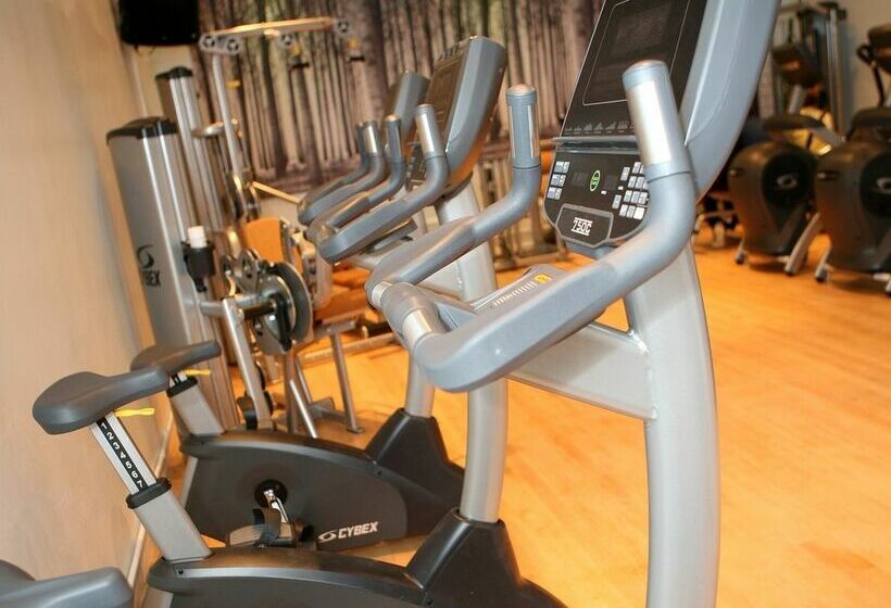 בית מלון כפרי Eynsham Hall