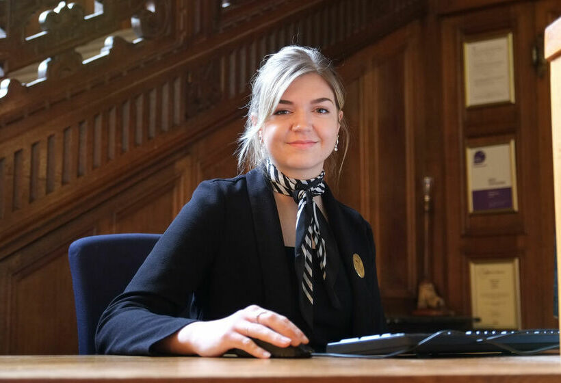 בית מלון כפרי Eynsham Hall