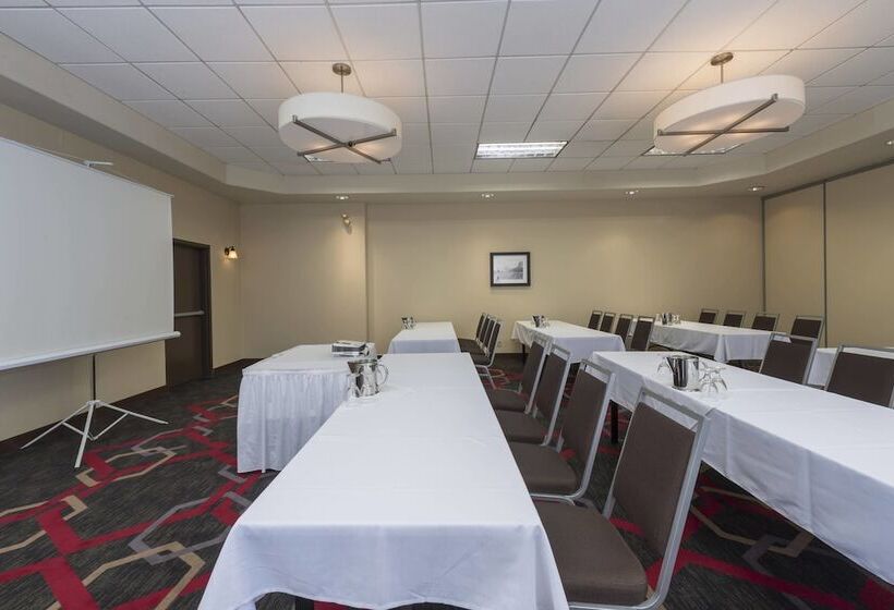 Szálloda Four Points By Sheraton Edmonton South