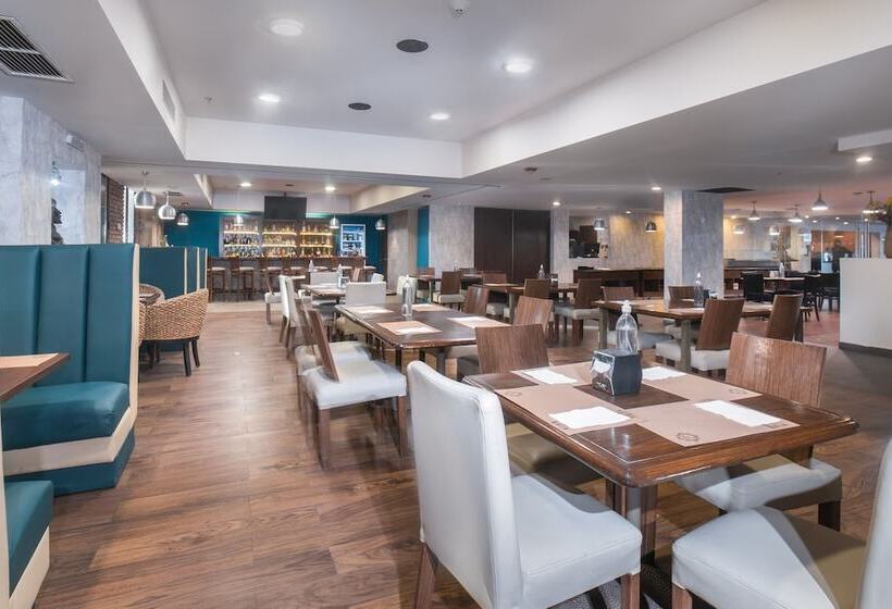 בית מלון כפרי Four Points By Sheraton Saltillo