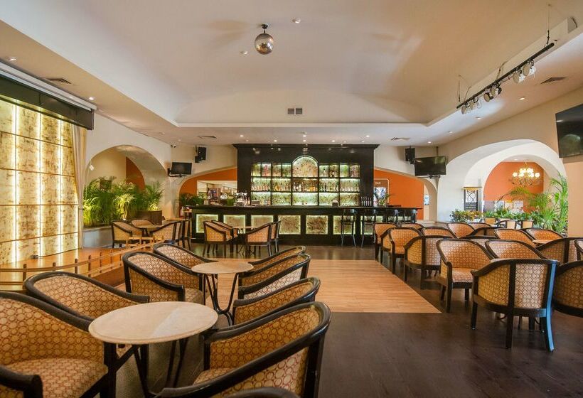 Hotelli Gr Solaris Cancun All Inclusive