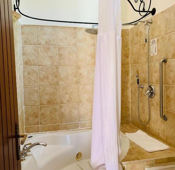 فندق Hacienda Los Laureles