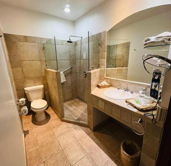 فندق Hacienda Los Laureles