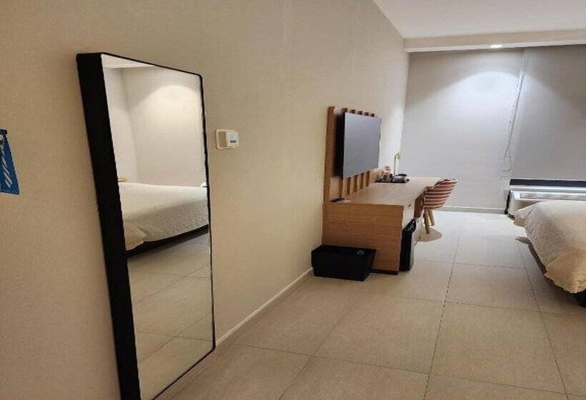 فندق Hampton by Hilton Saltillo Zona Aeropuerto