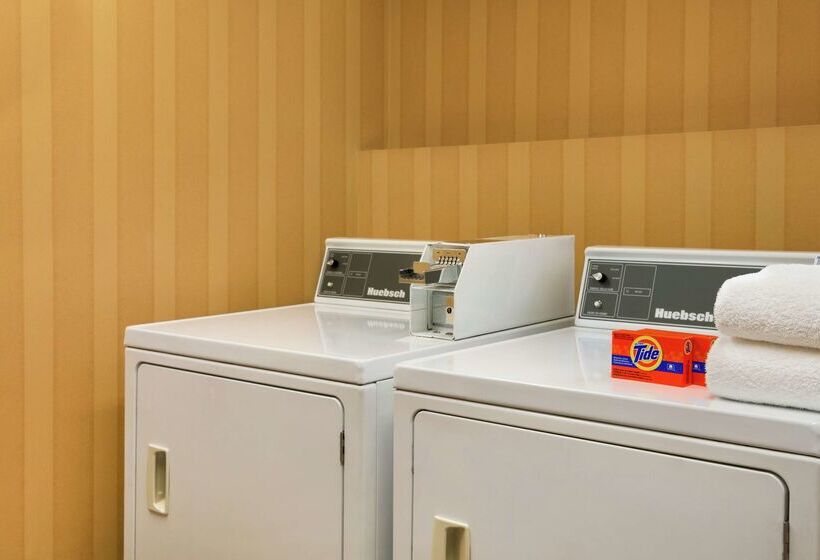 酒店 Hampton Inn & Suites By Hilton Langley Surrey