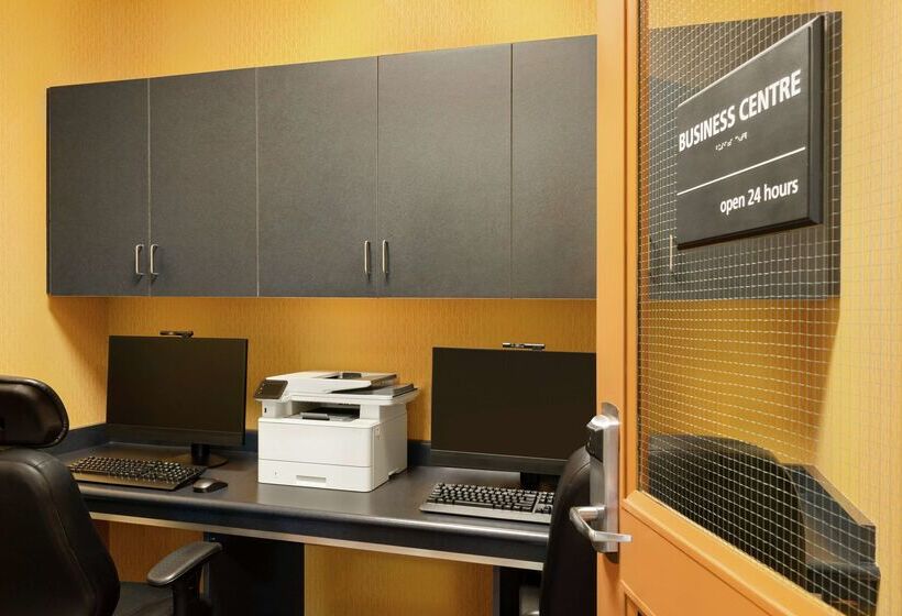 酒店 Hampton Inn & Suites By Hilton Langley Surrey