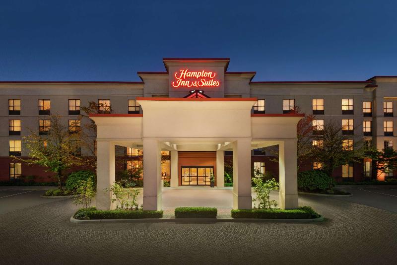 فندق Hampton Inn & Suites By Hilton Langley Surrey