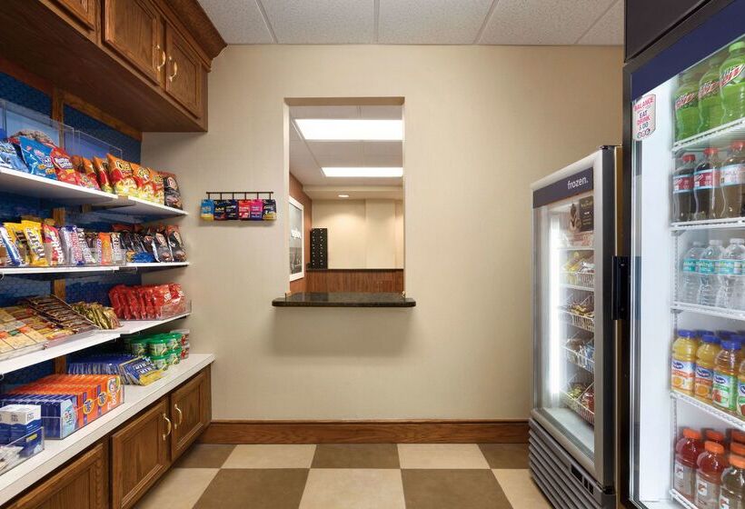 فندق Hampton Inn & Suites Tarpon Springs